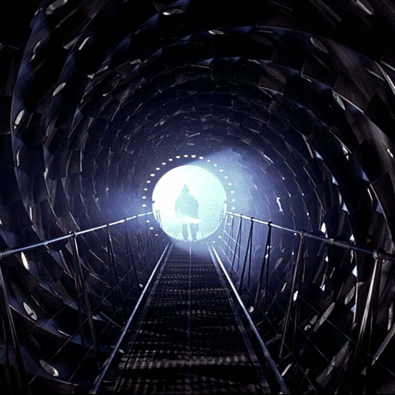 Experience 00. Сквозь Горизонт / event Horizon (1997).